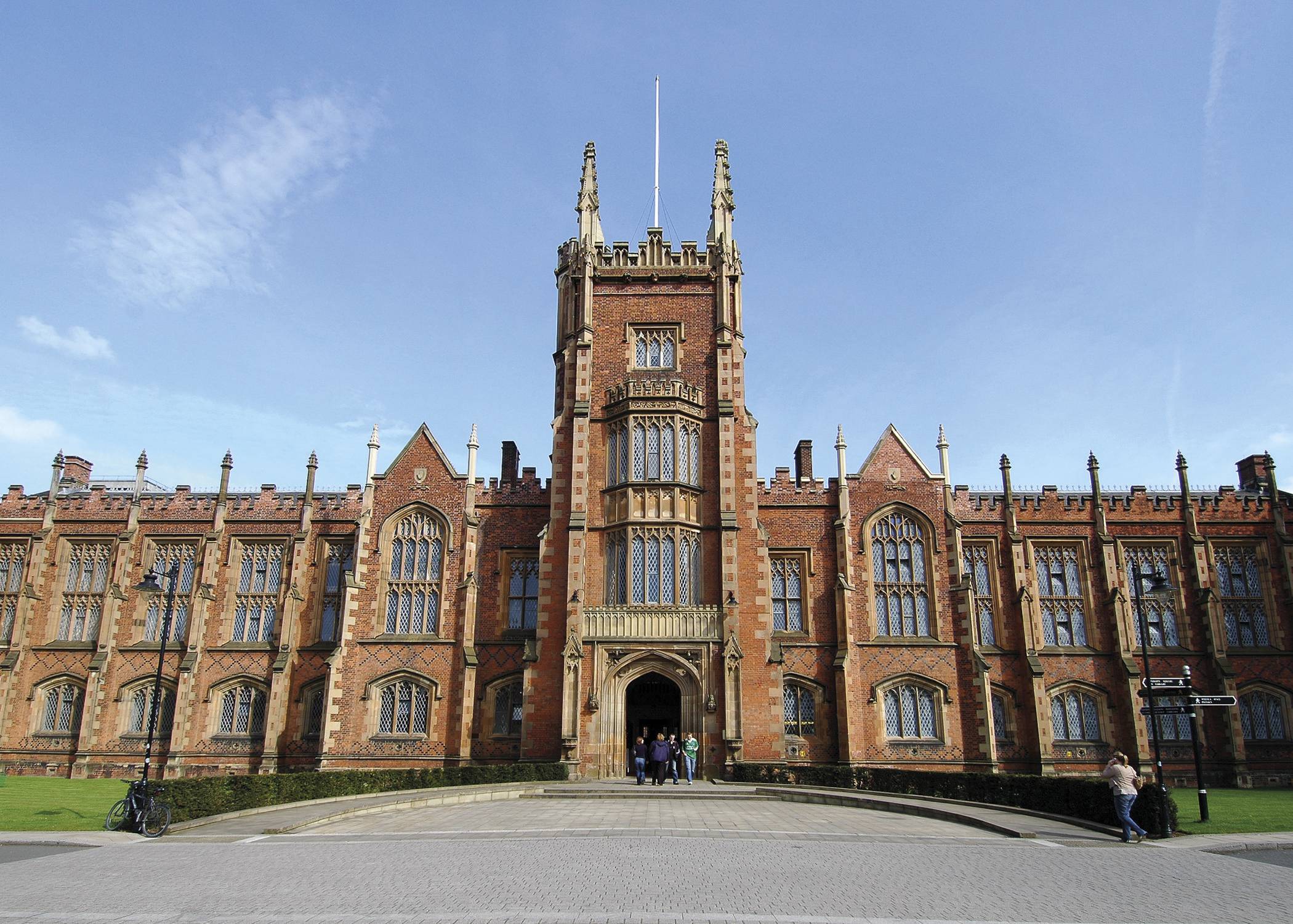 Queen's University Belfast